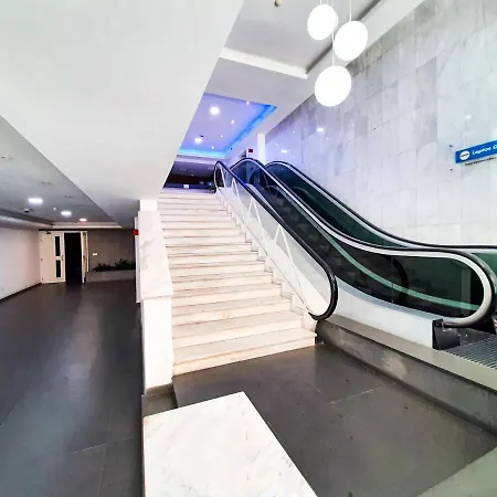 Eden Sea Breeze, 1 Bed, Rooftop Pool, Gym Apartment